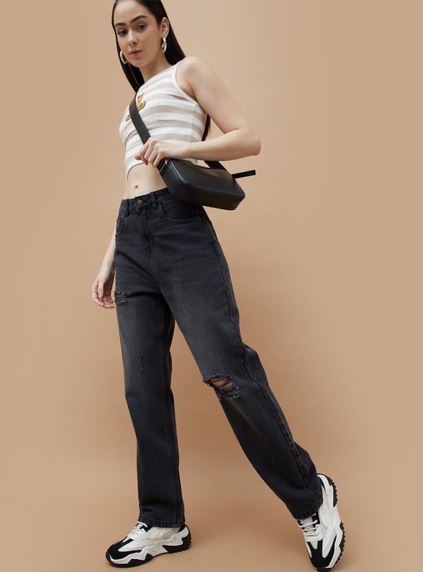 GINGER Distressed Straight Fit Jeans