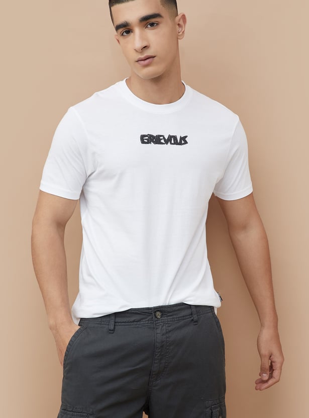 FAME FOREVER Graphic Print T-shirt