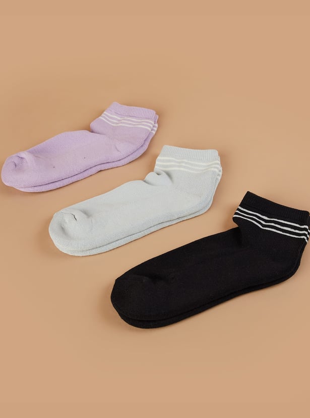 FAME FOREVER Patterned Ankle-Length Socks - Pack of 3