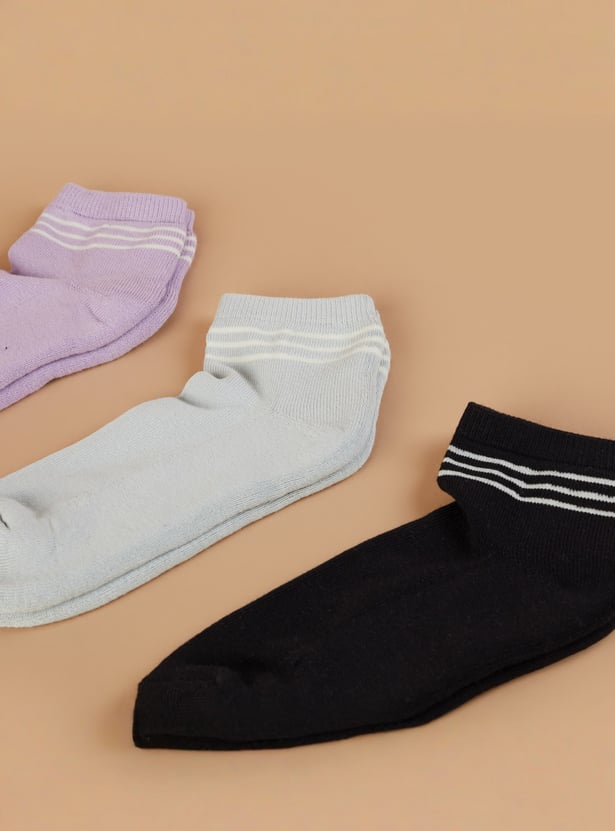 FAME FOREVER Patterned Ankle-Length Socks - Pack of 3