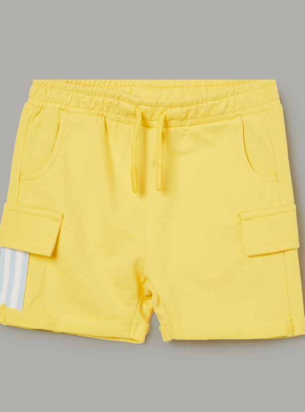 JUNIORS Boys Applique T-shirt with Cargo Shorts