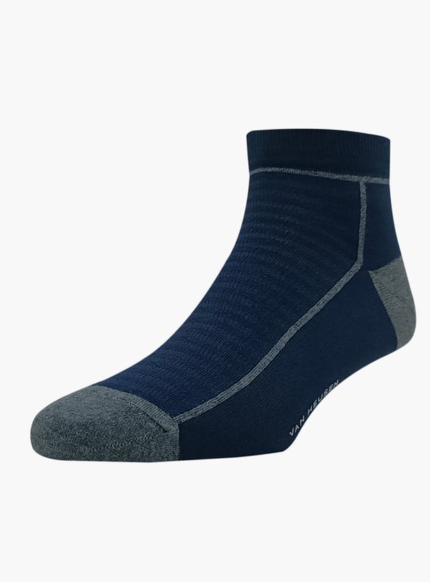 VAN HEUSEN Knitted Ankle-Length Socks