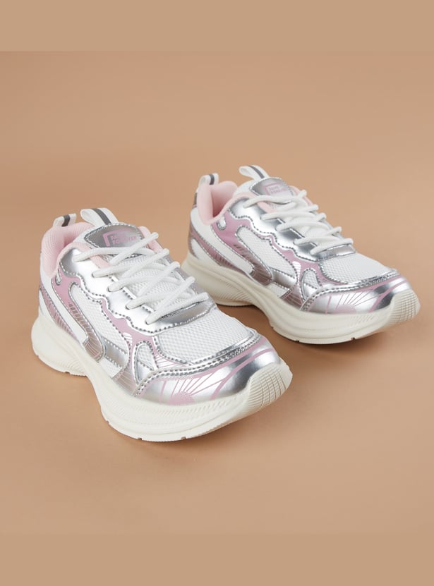 FAME FOREVER Girls Panelled Low Top Sneakers
