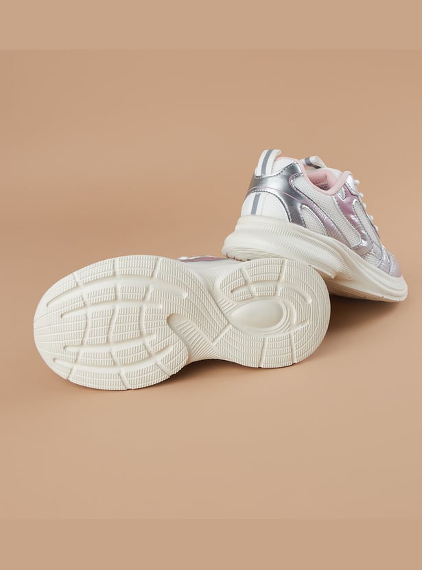 FAME FOREVER Girls Panelled Low Top Sneakers