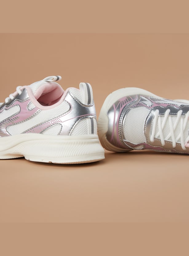 FAME FOREVER Girls Panelled Low Top Sneakers