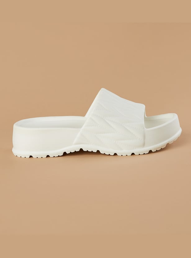 GINGER Textured Platform Sliders