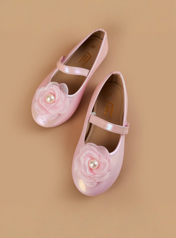 FAME FOREVER Girls Embellished Ballerinas