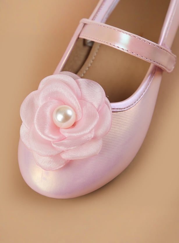 FAME FOREVER Girls Embellished Ballerinas