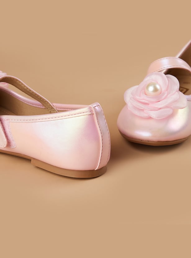 FAME FOREVER Girls Embellished Ballerinas