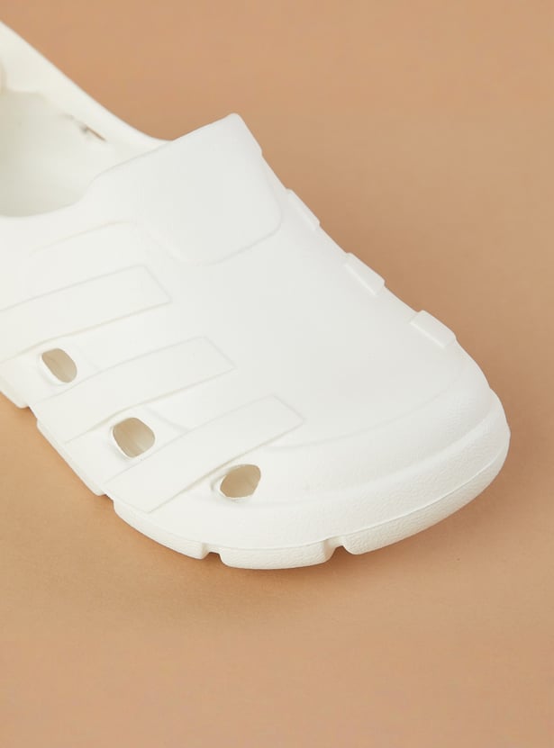 FAME FOREVER Boys Slip-On Clogs