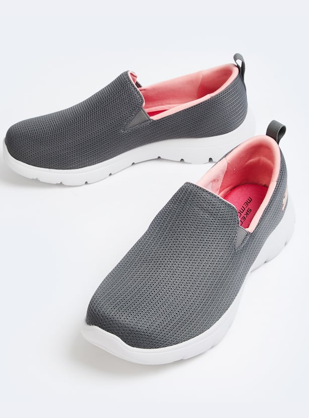 SKECHERS Summits Slip-On Sports Shoes