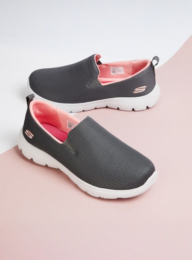 SKECHERS Summits Slip-On Sports Shoes