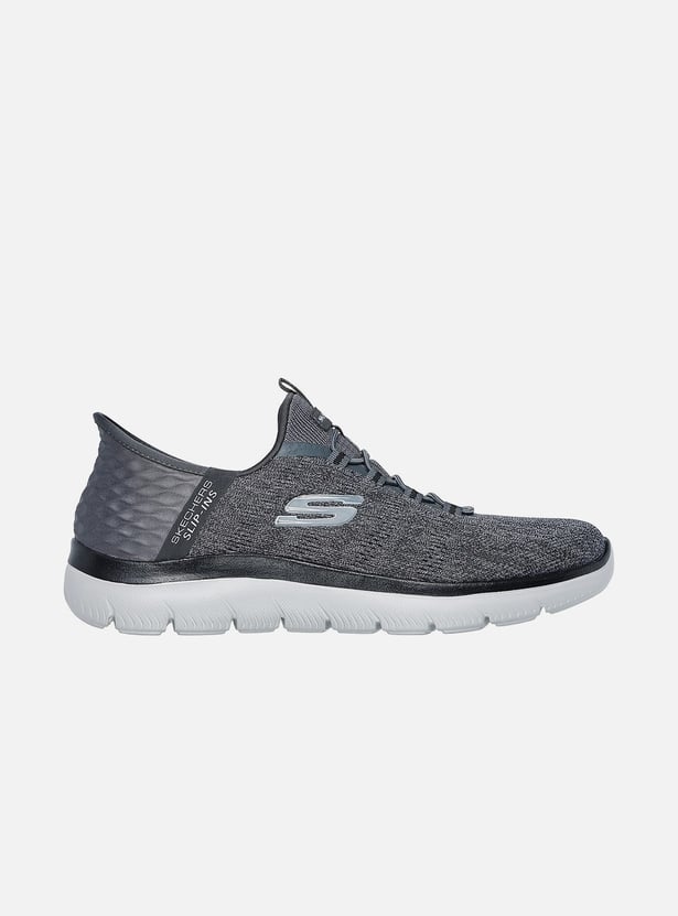 SKECHERS Summits Key Pace Knitted Running Shoes