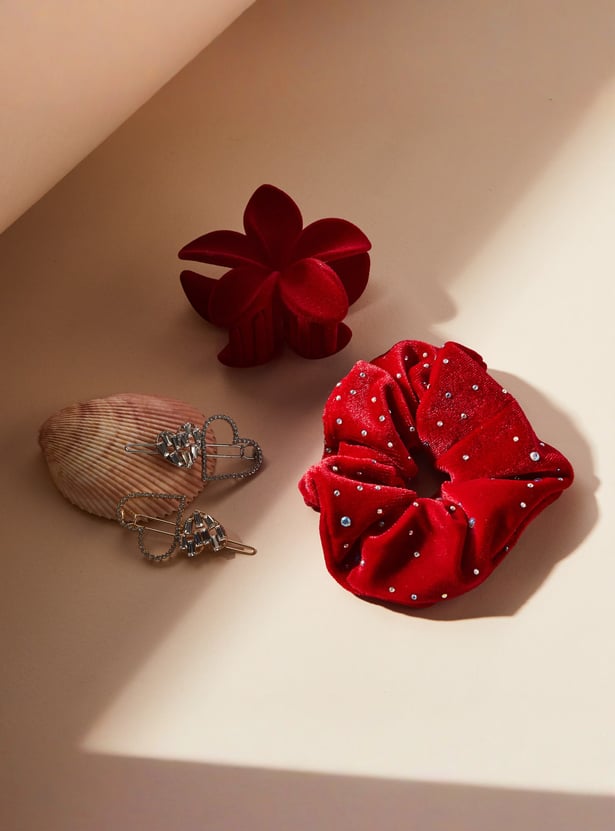 FAME FOREVER Hair Accessories Set - Pack of 4