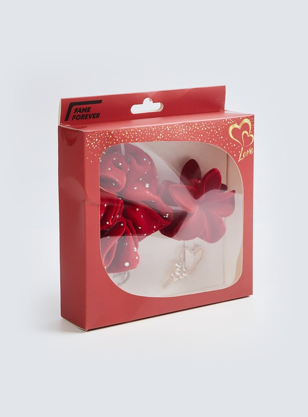 FAME FOREVER Hair Accessories Set - Pack of 4