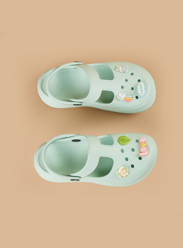 FAME FOREVER Girls Clogs with Charms