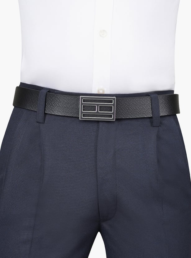 TOMMY HILFIGER Debossed Pattern Reversible Belt