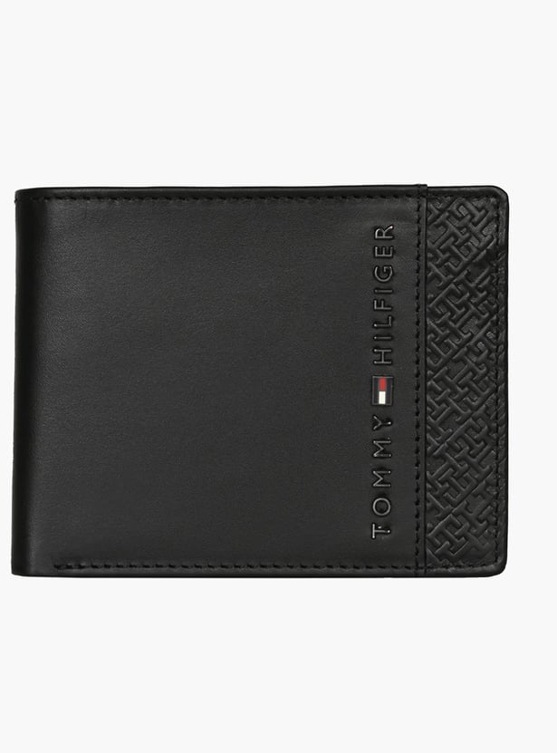 TOMMY HILFIGER Embossed Logo Bi-Fold Leather Wallet