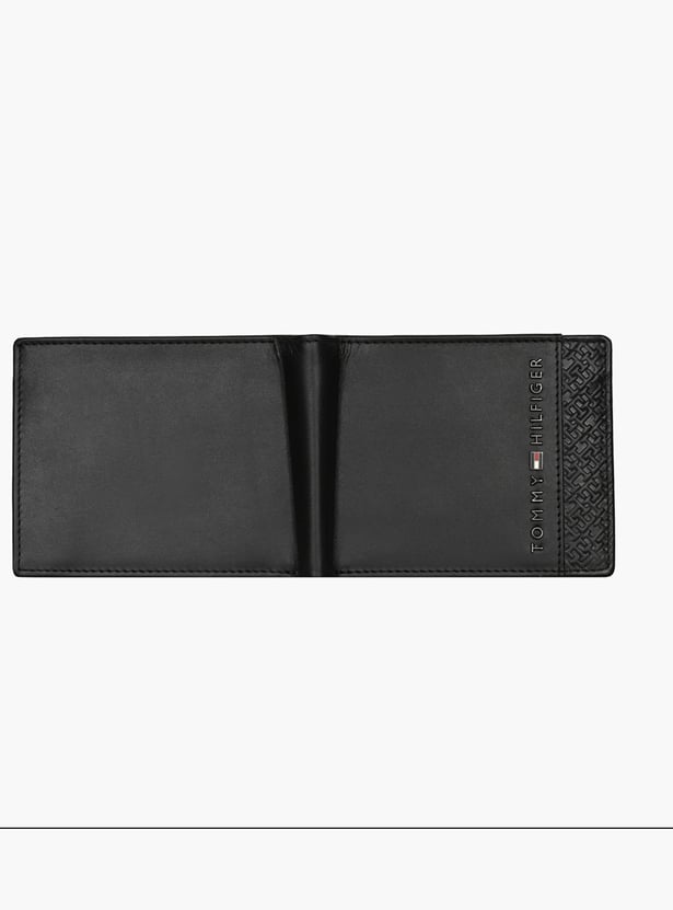 TOMMY HILFIGER Embossed Logo Bi-Fold Leather Wallet