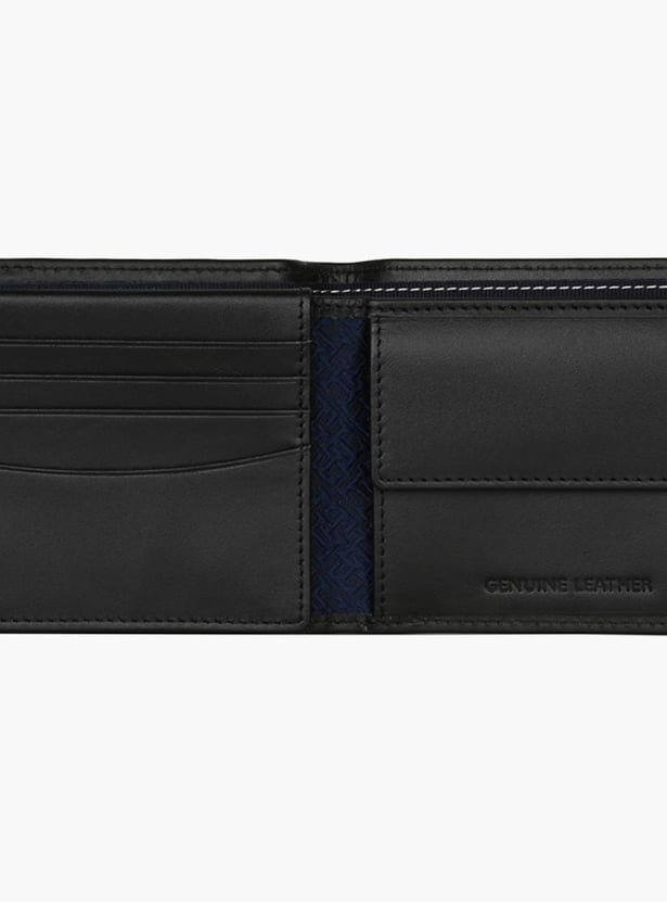 TOMMY HILFIGER Embossed Logo Bi-Fold Leather Wallet