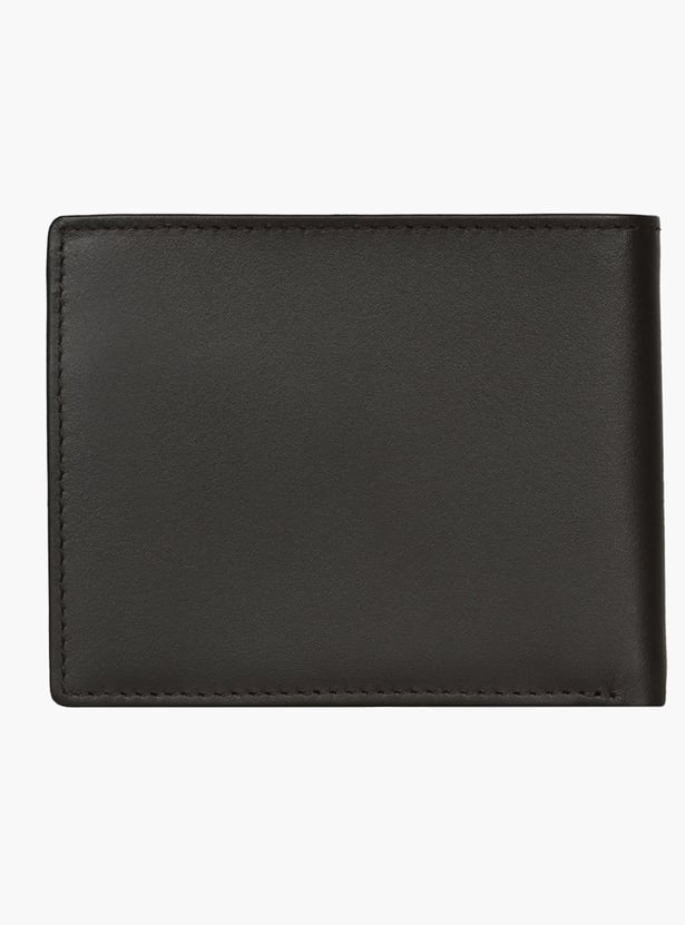 TOMMY HILFIGER Embossed Logo Bi-Fold Leather Wallet
