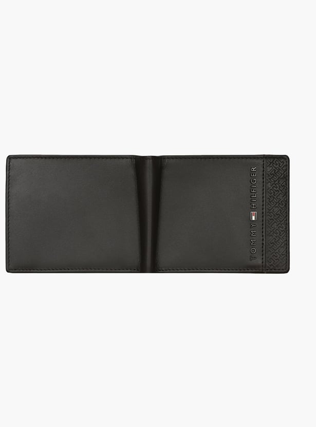 TOMMY HILFIGER Embossed Logo Bi-Fold Leather Wallet