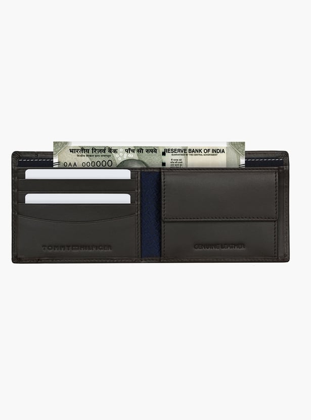 TOMMY HILFIGER Embossed Logo Bi-Fold Leather Wallet