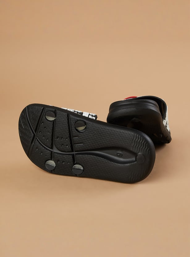FAME FOREVER Boys Captain America Sliders