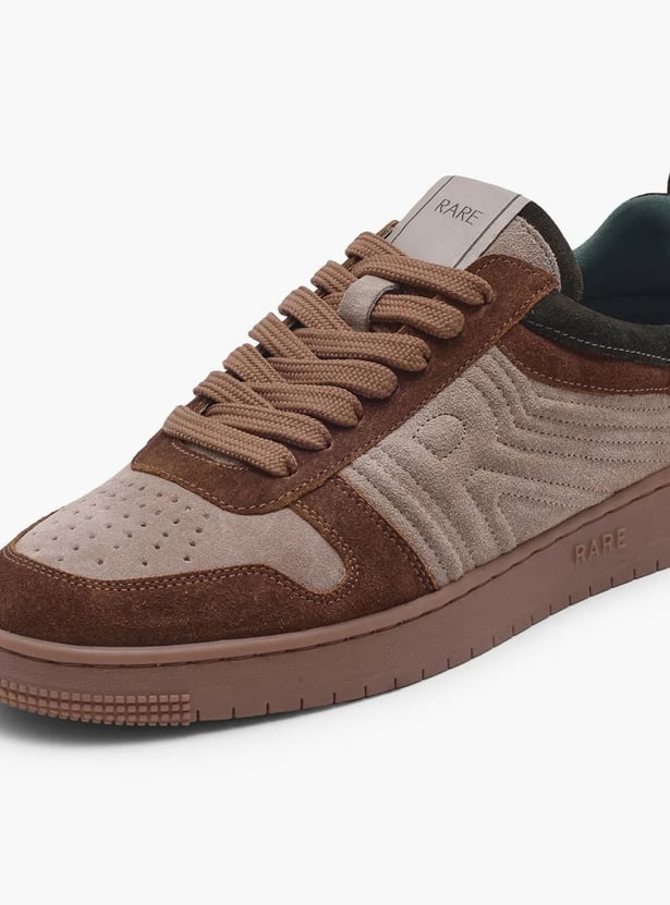 RARE RABBIT Banes Stitched Low Top Sneakers