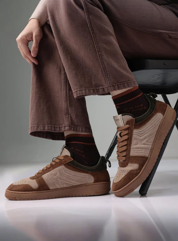 RARE RABBIT Banes Stitched Low Top Sneakers