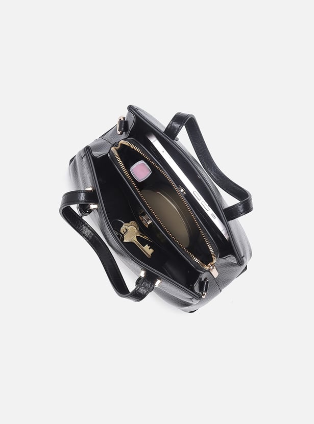 IRTH Textured Handheld Bag