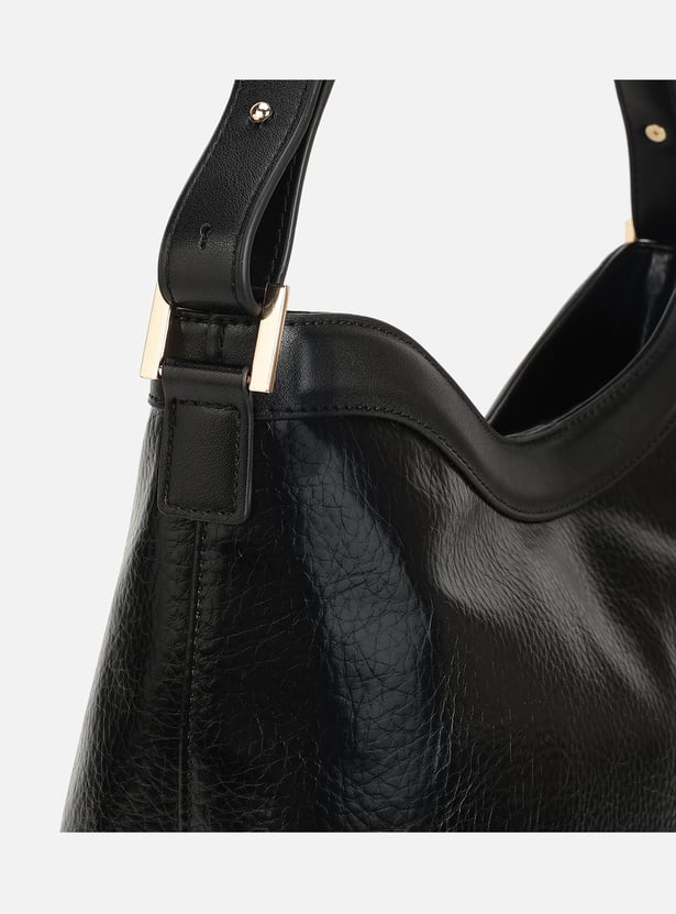 IRTH Textured Shoulder Bag