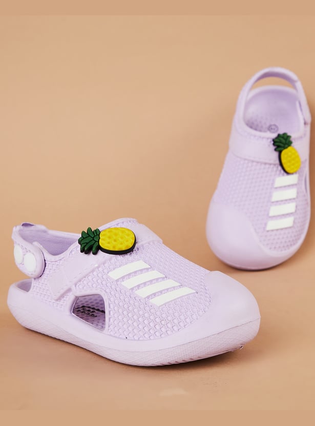 FAME FOREVER Girls Clogs with Pineapple Charm