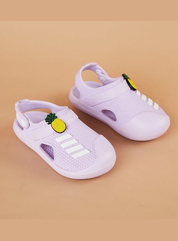 FAME FOREVER Girls Clogs with Pineapple Charm
