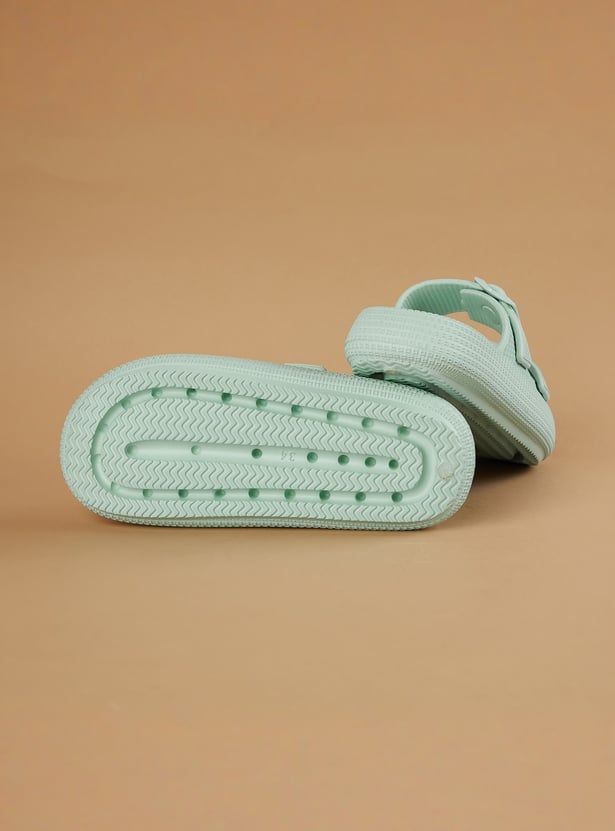 FAME FOREVER Girls Textured Sandals