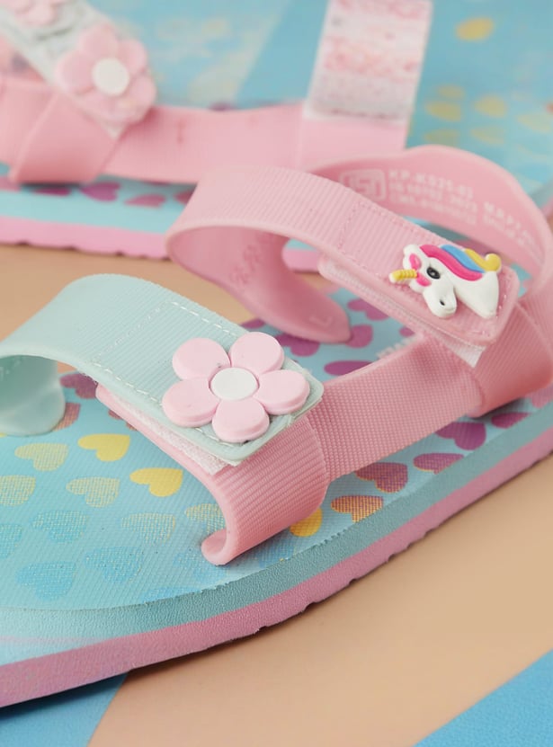 FAME FOREVER Girls Jibit Charm Sandals
