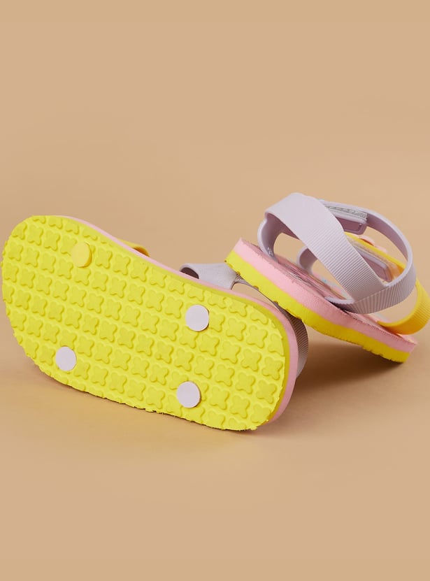 FAME FOREVER Girls Jibit Charm Sandals