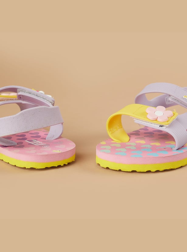 FAME FOREVER Girls Jibit Charm Sandals
