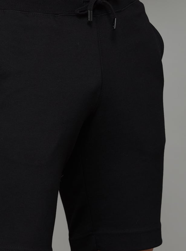 FAHRENHEIT Solid Shorts