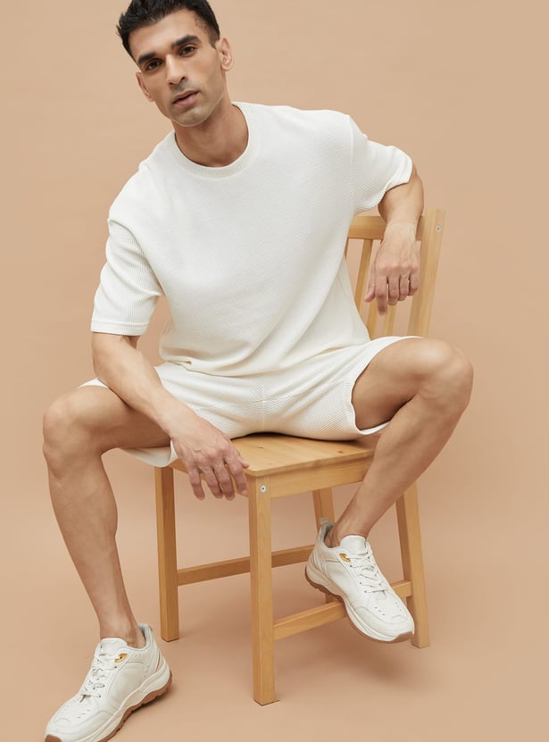 CODE UNWIND Textured T-shirt
