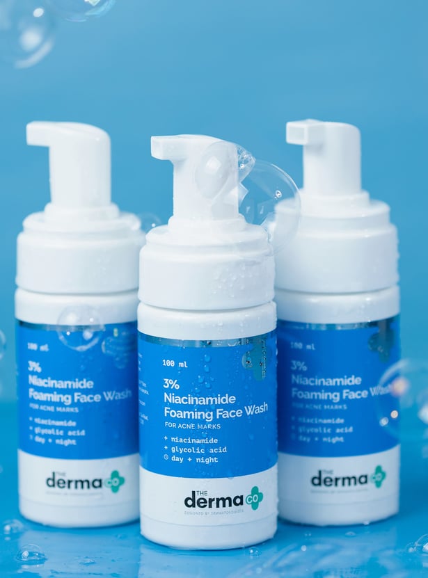 THE DERMA CO 3 Percent Niacinamide Foaming Face Wash - 100ml
