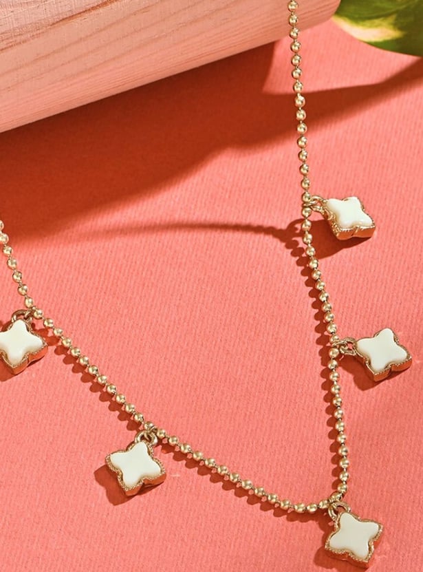 TONIQ Clover Charm Necklace