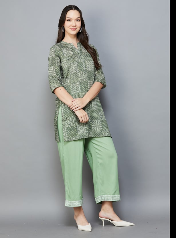 AURELIA Printed Straight Kurti