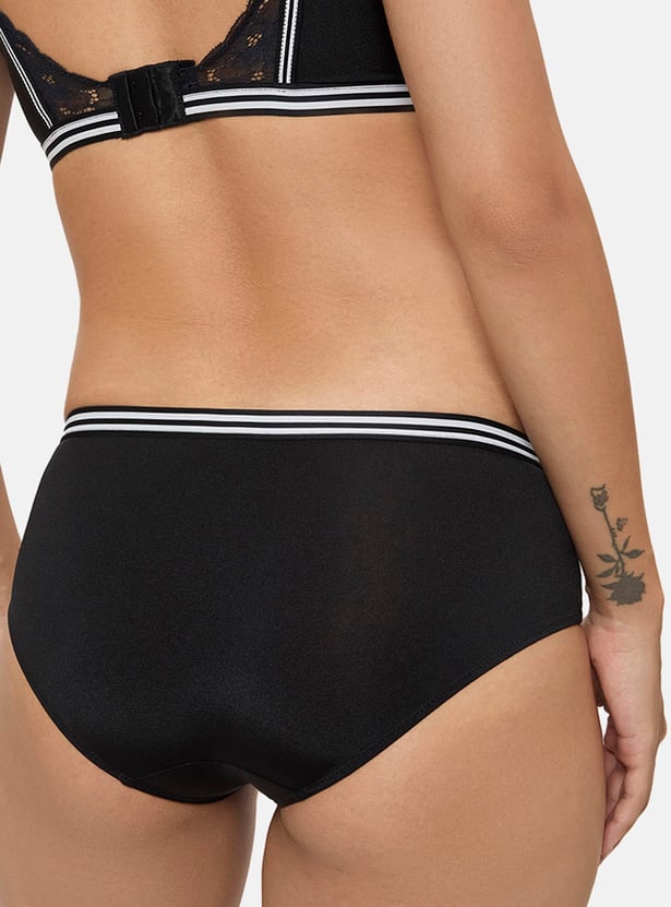 TRIUMPH Lace Hipster Panty