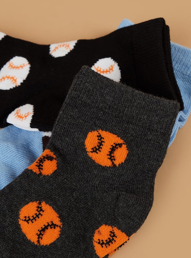 FAME FOREVER Patterned Knit Socks - Pack of 3