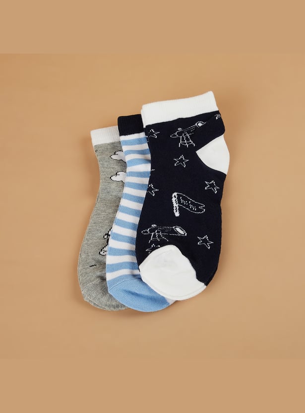 FAME FOREVER Patterned Knit Socks - Pack of 3