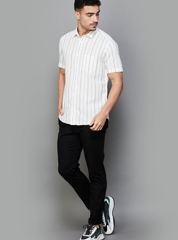 INDIAN TERRAIN Solid Brooklyn Trousers (Slim Straight)