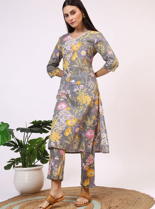W Floral Print Straight Kurta Set