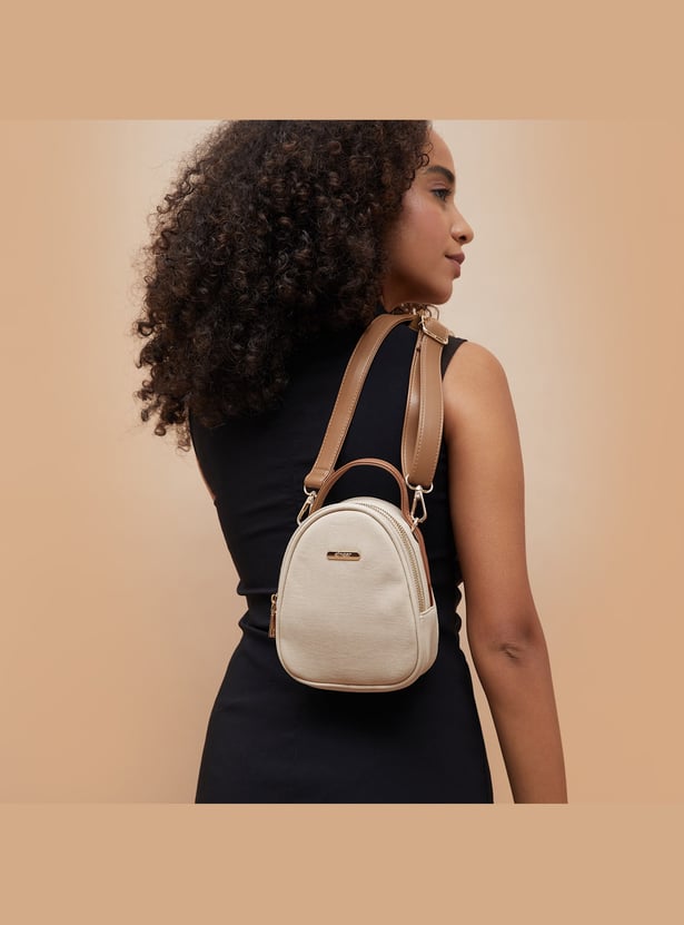 GINGER Textured Sling Bag