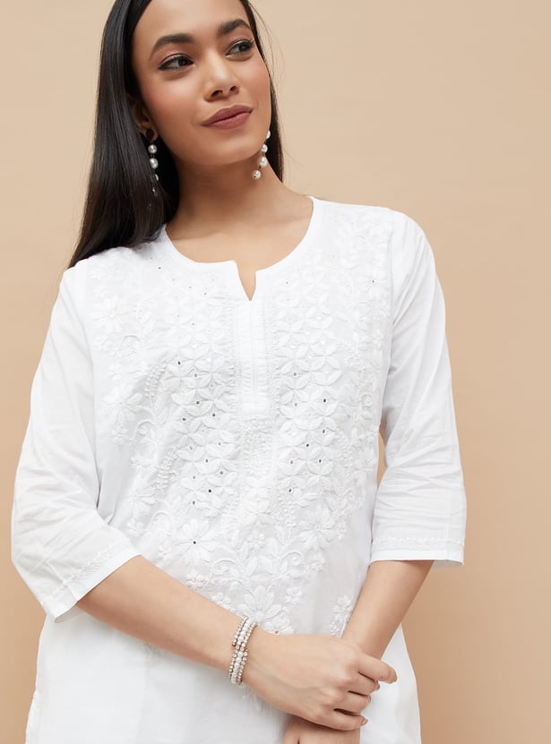 MELANGE Embroidered Straight Kurta